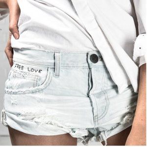 One Teaspoon Le Surf Free Love Bandits White